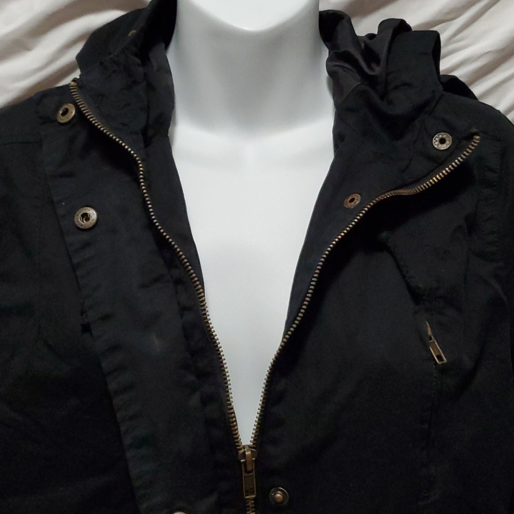 Jacket - Picture 2 of 4